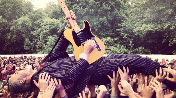 Triggerfinger crowd surfing.jpg